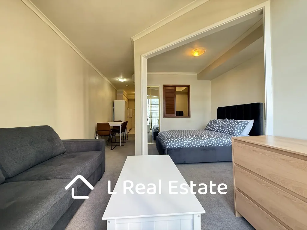 Fully Furnished CBD Apartment I Prime Location -One week for free rent