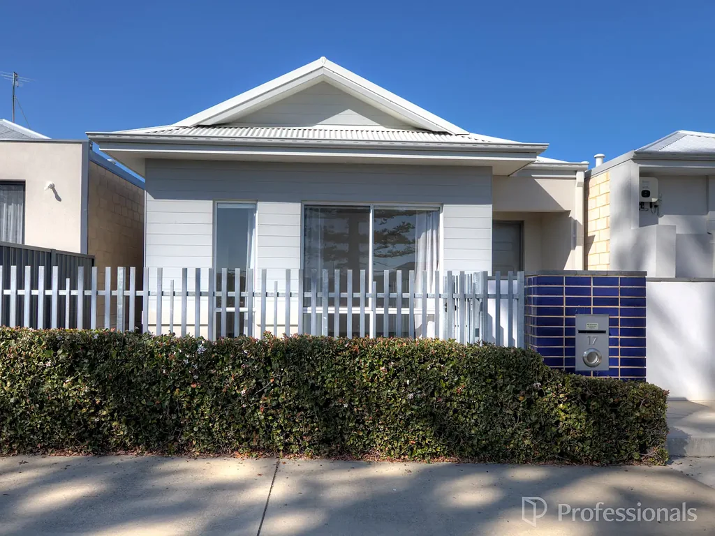 Easy Care Coastal Living!