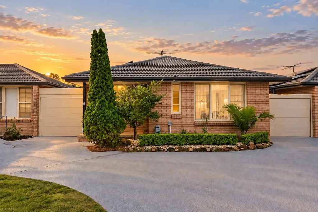 Sans Souci 2બેડરૂમ Contemporary Freestanding Villa with Expansive North-Facing Courtyard