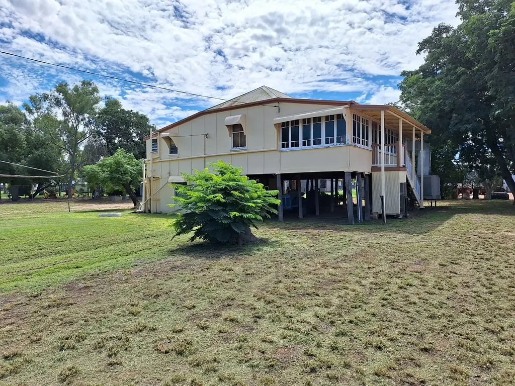 Isisford 2બેડરૂમ Charming Queenslander in the Heart of Isisford