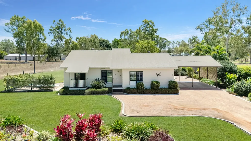 72 Octagonal Cres, Kelso, QLD 4815
