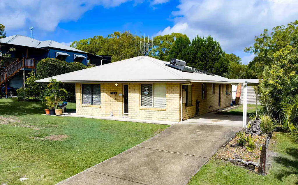 71 Bombala Crescent, Rainbow Beach, QLD 4581