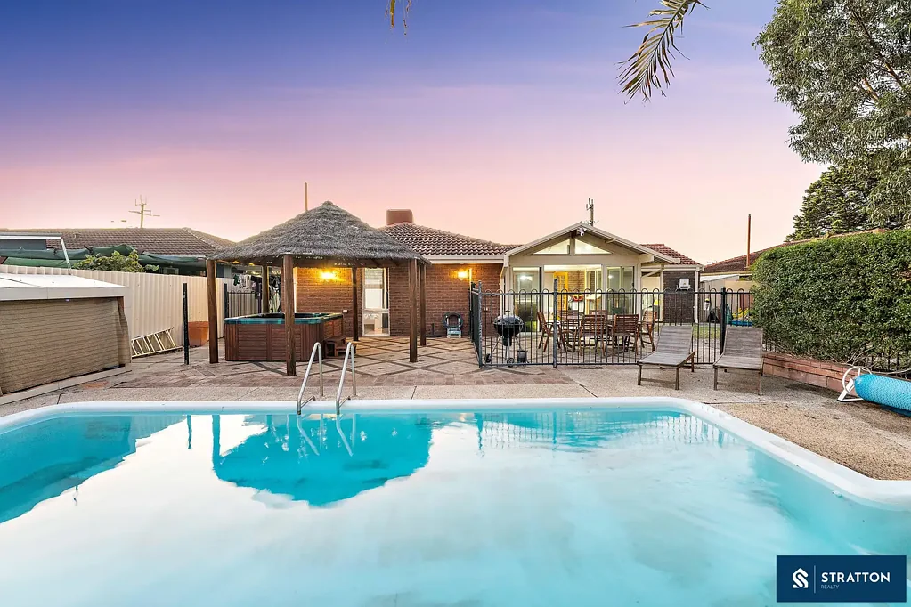 Langford 3ਬੈੱਡਰੂਮ Feature-Packed 3-Bedroom Home on a Generous 684sqm Block with Pool, Spa & Solar Panels!!