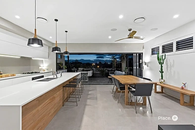 4 Dalma Street, Norman Park, QLD 4170, 5 slaapkamers, 3 badkamers, House