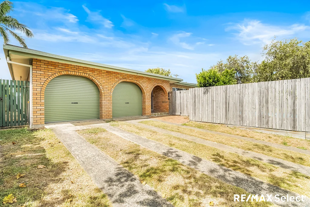 15 Holts Road, Beaconsfield, QLD 4740