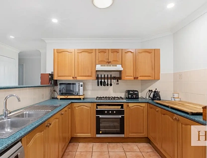 9 Nagle Crescent, Blue Haven, NSW 2262, 4房, 2浴, 独立屋