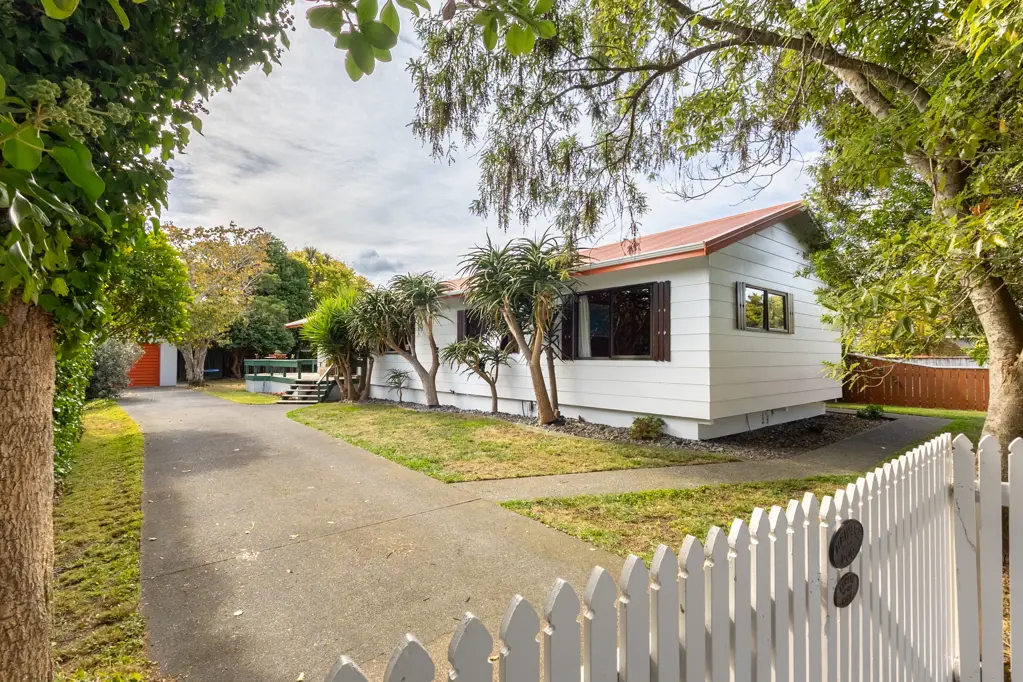 2 Millvale Street, Waikanae, Wellington