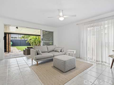 Southport 2 Bedroom Duplex Gem-Prime Inner City Position