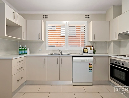6/39 O'Connell Street, North Parramatta, Parramatta (Northwest suburbs), 2 Kuwarto, 1 Banyo, Apartment
