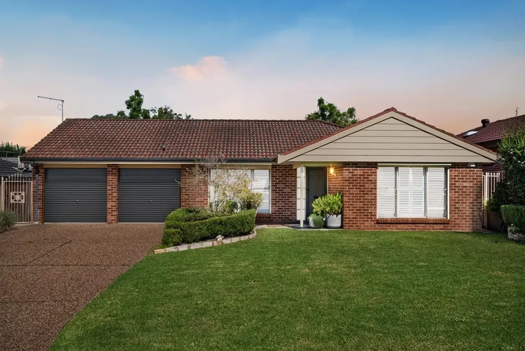 Family Home with Pool in One of Greenfield Park's Most Sought-After Streets