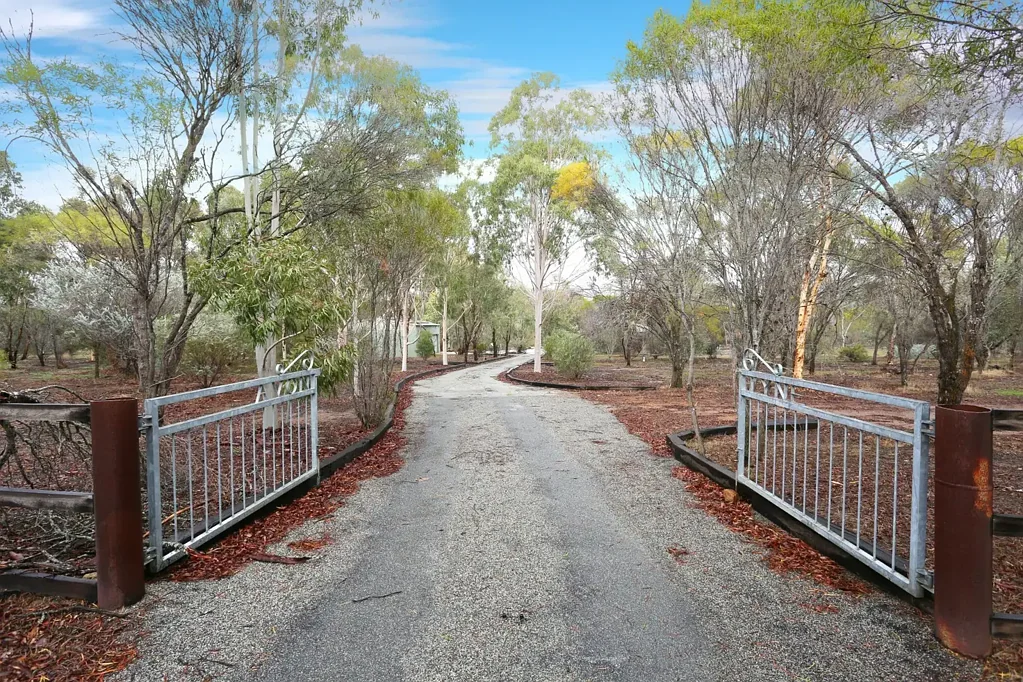 West Toodyay 3ห้องนอน Avon River Frontage!