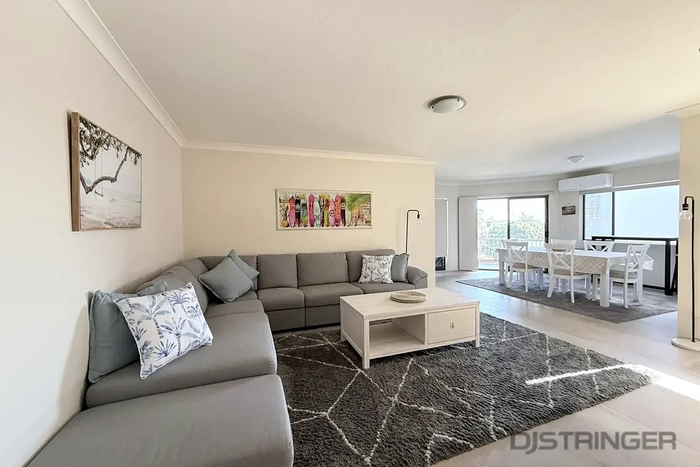 COASTAL APARTMENT IN BILINGA BEACH
