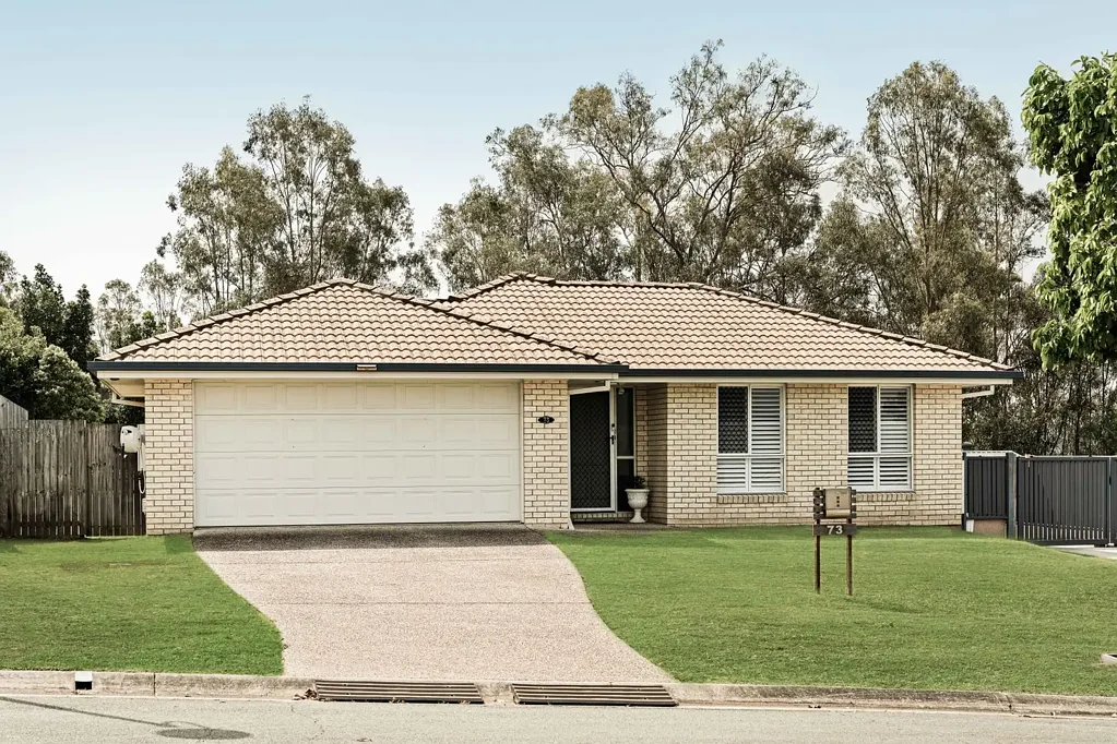 73 Lakeview Drive, Deebing Heights, QLD 4306