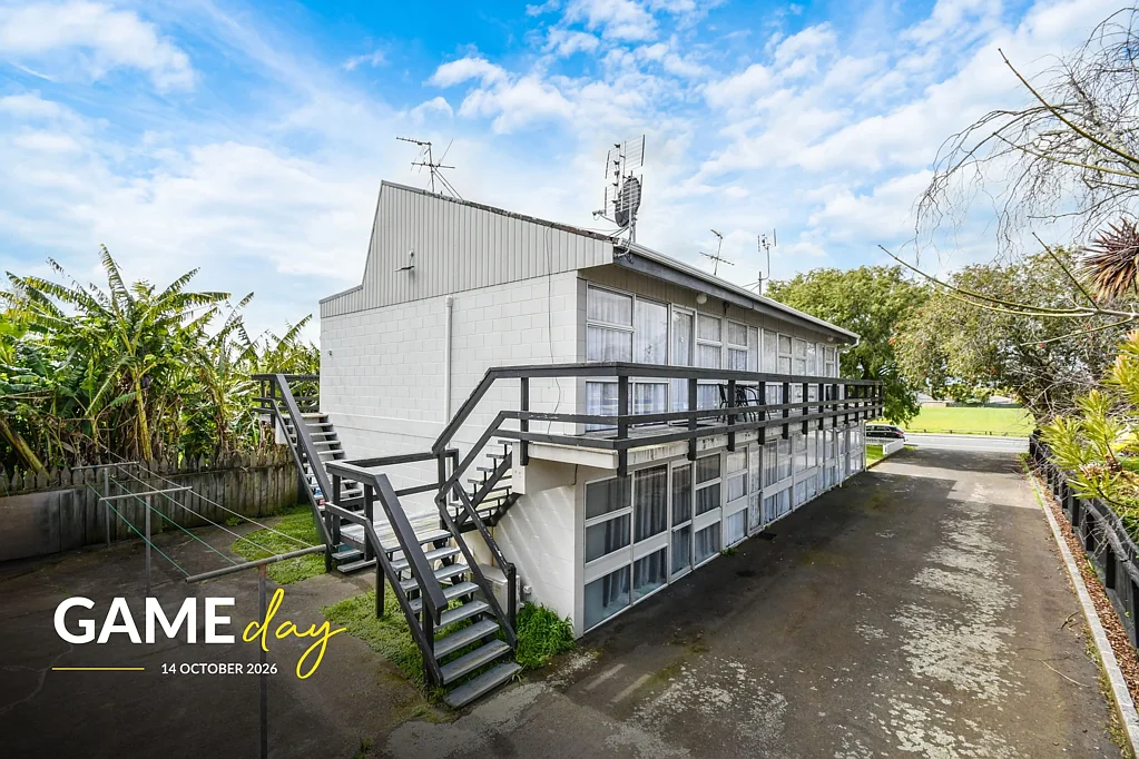Otahuhu 8બેડરૂમ #GAMEDAY - Six Doors, One Investment