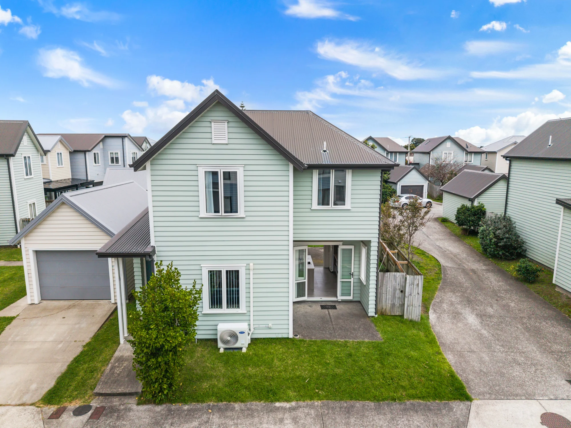 Papakura 5chambre Freehold Property in Kauri Flats School Zone