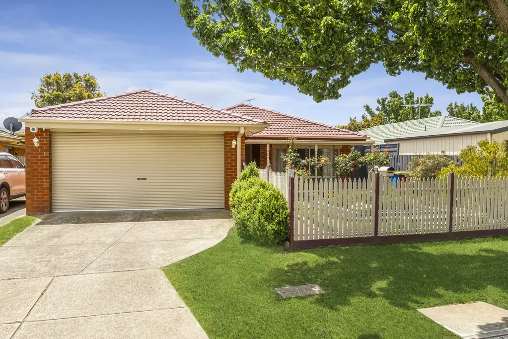 Family Home in a Prime Cranbourne West Location