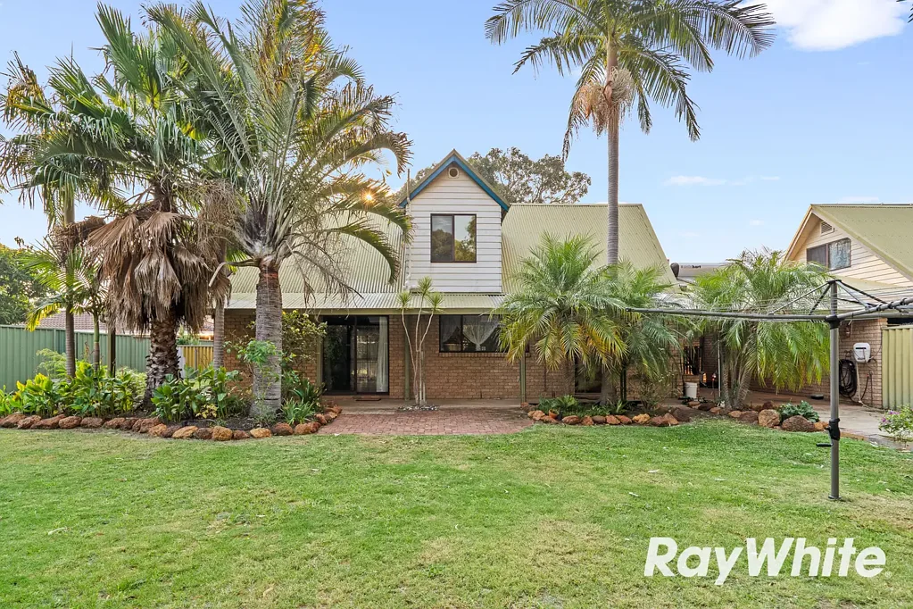 2 Lorikeet Court, Greenfields, WA 6210