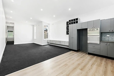 44 Danks Street, Albert Park, VIC 3206, 2 slaapkamers, 1 badkamers, House