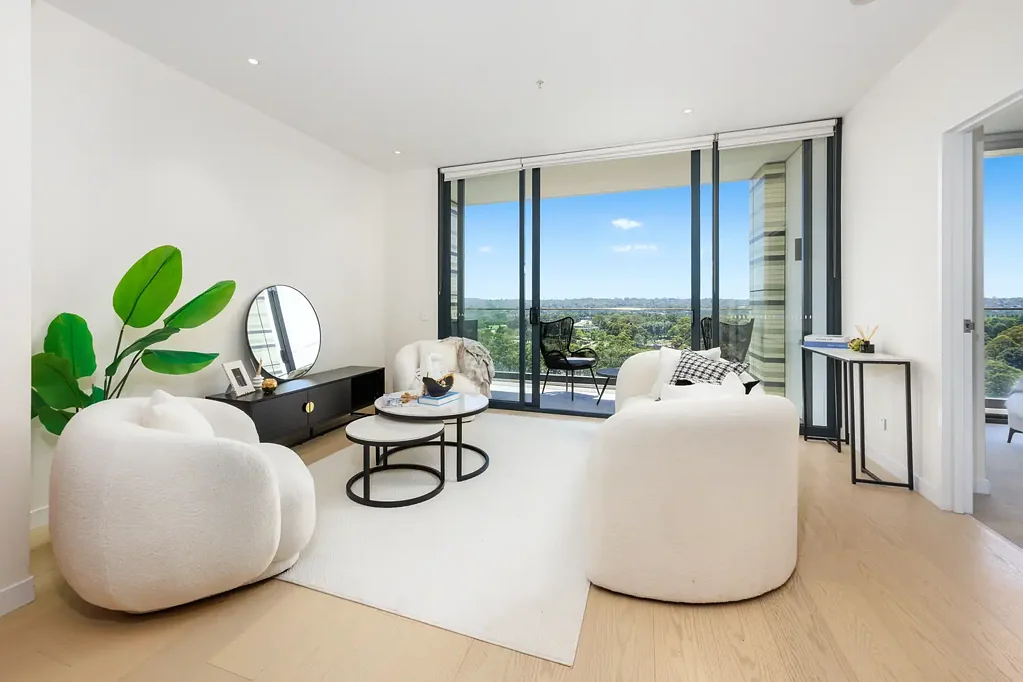 Macquarie Park 2房 现代精装公寓 采光充足 三个露台 主卧独卫 优质电器 地下车位 靠近Coles 交通便捷 Stylish Apartment Living with 3 Separate Balconies