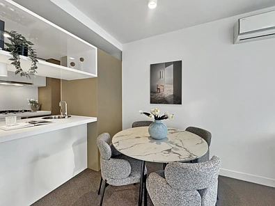 1205/33 Mackenzie Street, Melbourne, VIC 3000, 2 Bedrooms, 1 Bathrooms, Apartment