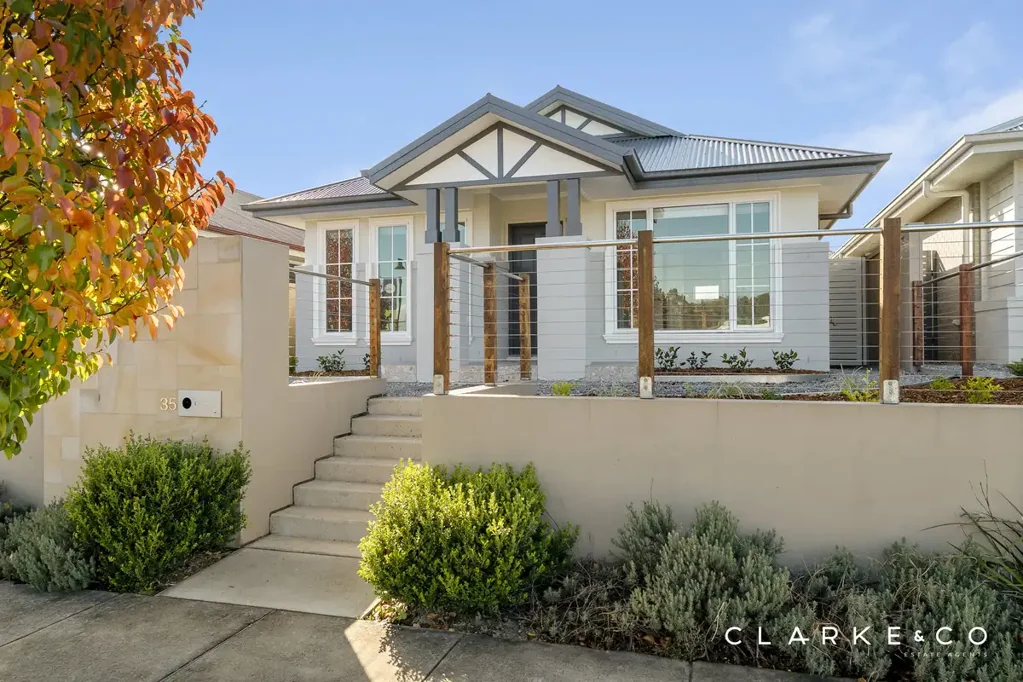 North Rothbury 4房  A BEAUTIFULLY FINISHED HOME READY TO ENJOY!