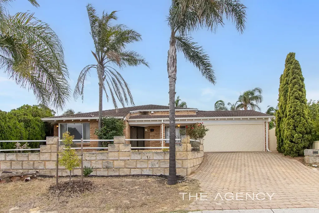 Mirrabooka 5Zimmer Spacious, Elevated Family Living