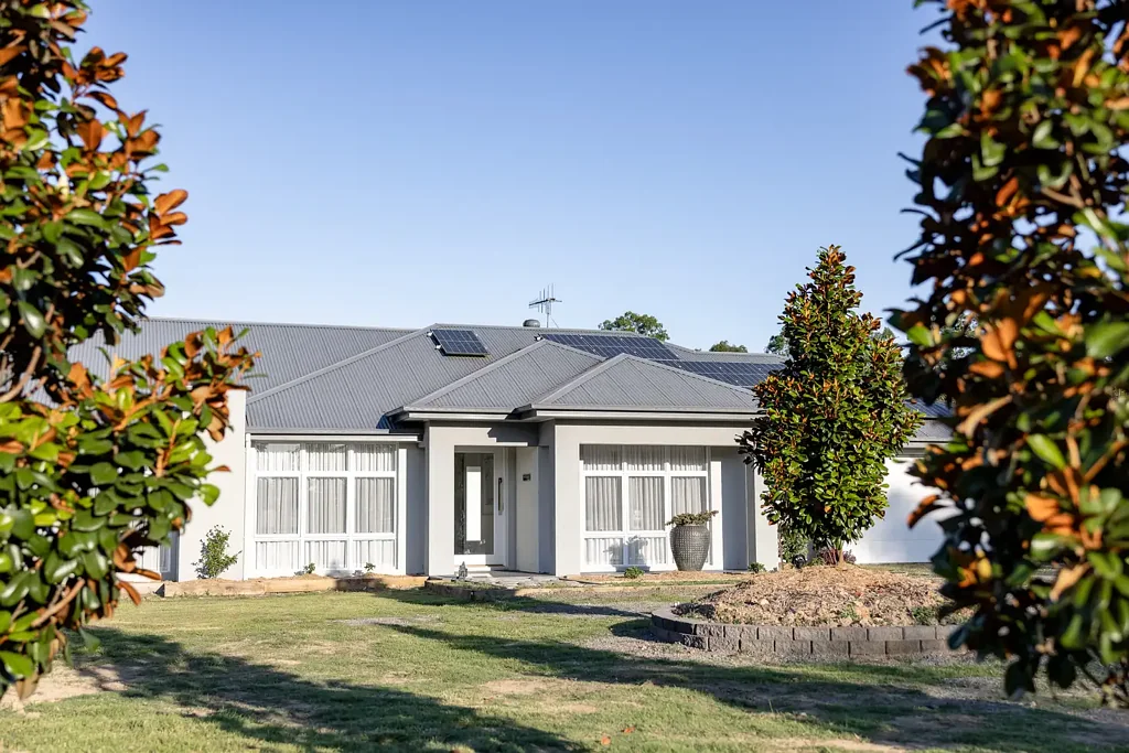 Tinonee 5部屋 Your Dream Home + Studio on a Serene Block