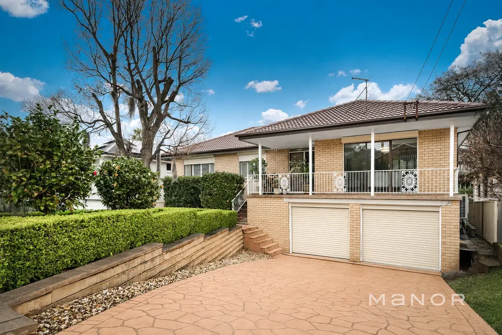 Baulkham Hills 6 Bedroom Spacious Family Living