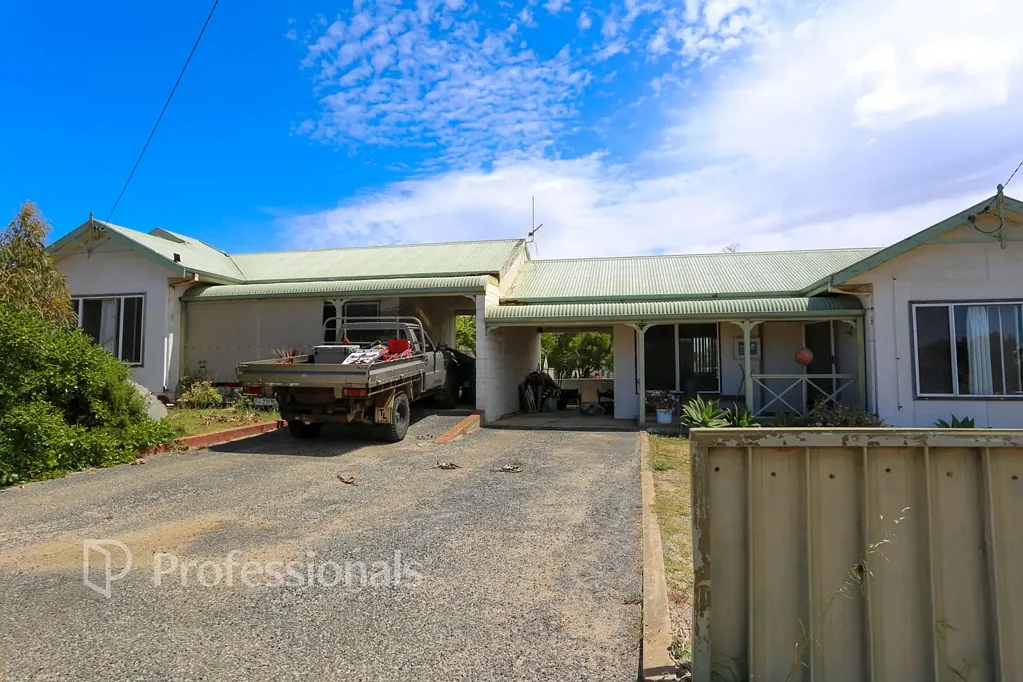 2 Hartfield Place, Nulsen, WA 6450