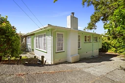 2 Bermer Road, Belmont