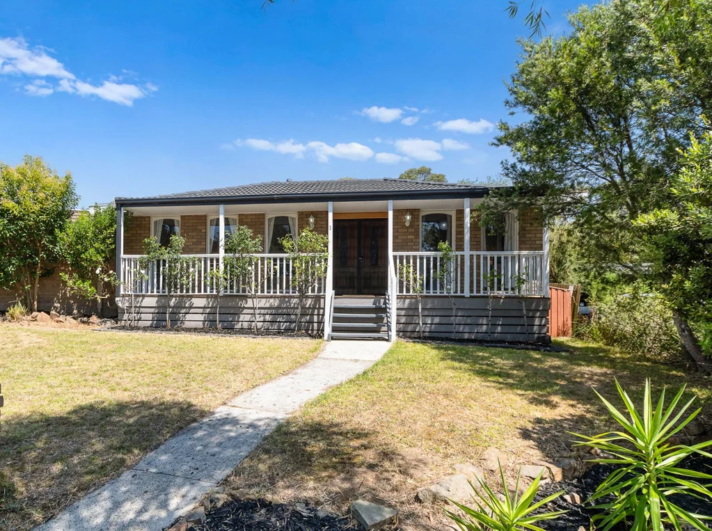 1 Bacchus Court, Frankston South, VIC 3199