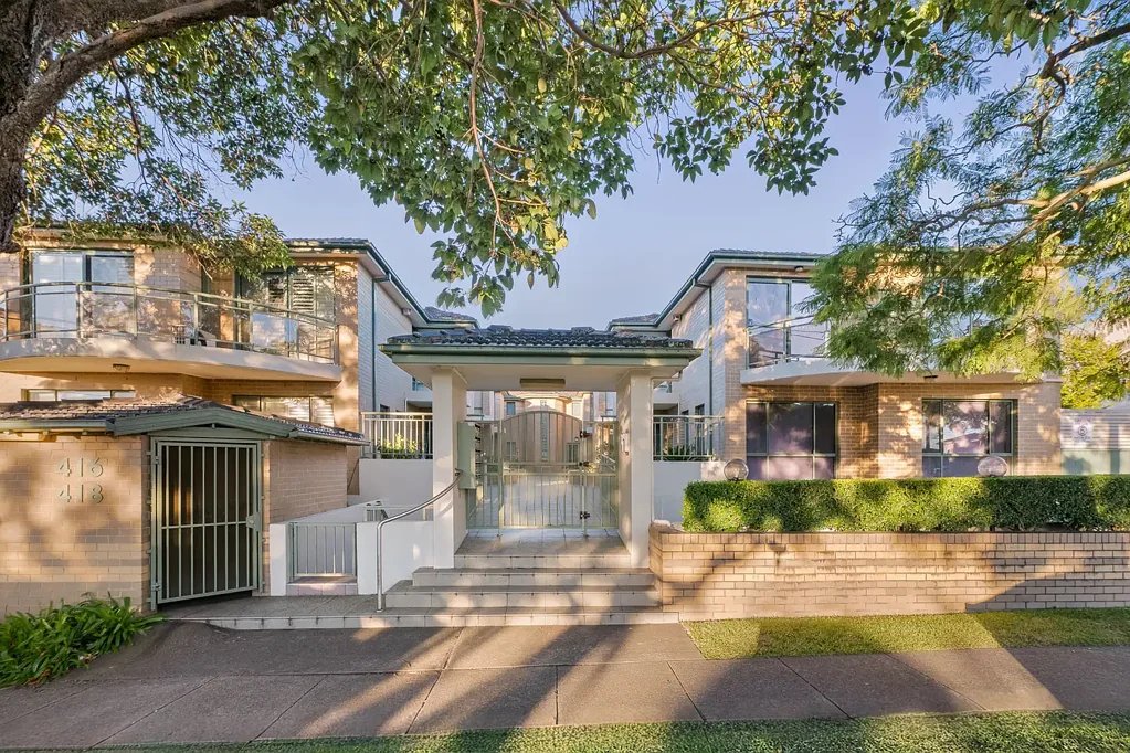 Abbotsford 2침실 Contemporary Living in a Convenient Abbotsford Setting