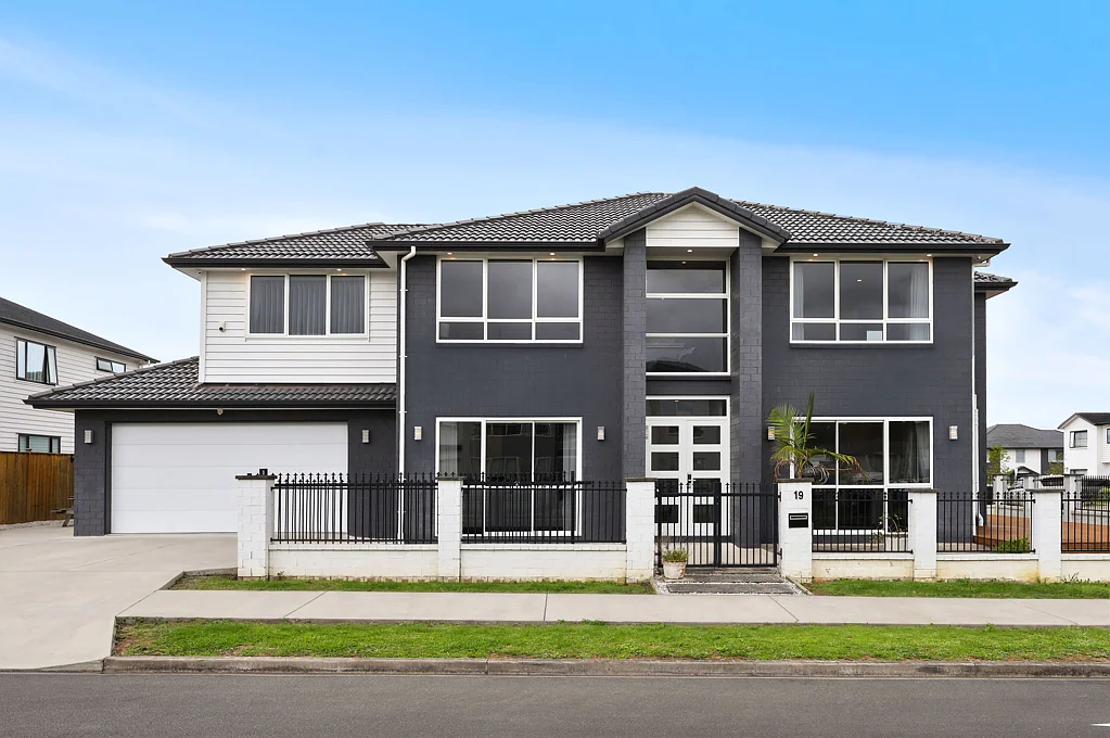 19 Horsefields Drive, Flat Bush, Manukau City, Auckland