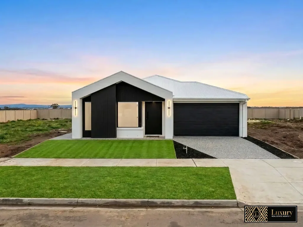 Deanside 4 Slaapkamer Brand-New Luxury Residence Featuring Two Master Suites & Butler's Kitchen | Save on Stamp Duty | Property Under contruction