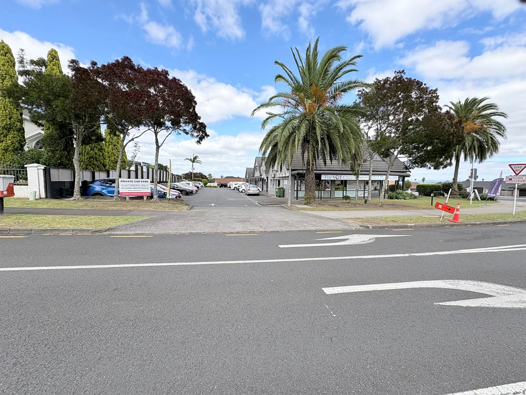 Dannemora 110M² LEVEL 1 SPACE FOR LEASE