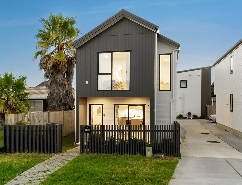 64A Rosewarne Crescent, Glendene, Waitakere City, 4 ਕਮਰੇ, 2 ਬਾਥਰੂਮ, Townhouse
