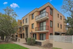 17/20-22 Reid Avenue, Westmead