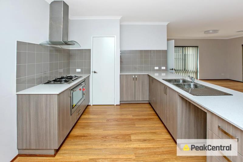 16 CLEMENTINE BVD, TREEBY WA 6164, 0 Bedrooms, 0 Bathrooms, House