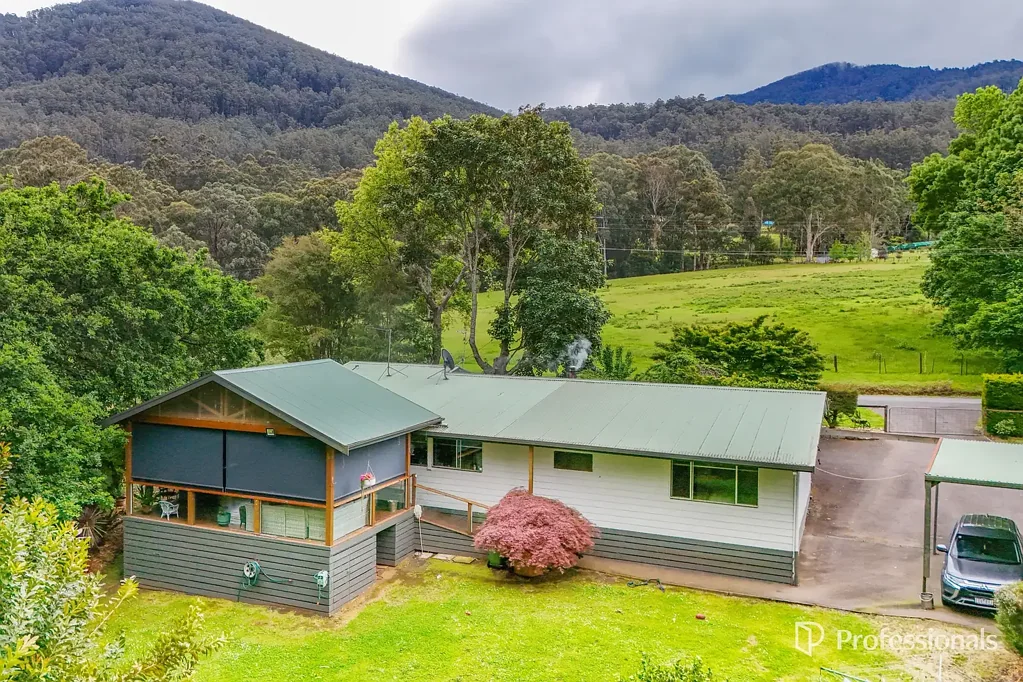 150 Hazelwood Road, East Warburton, VIC 3799