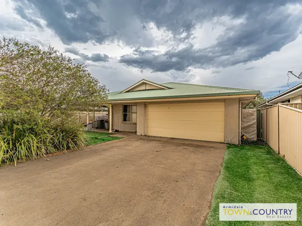25 Rusden Court, Armidale, NSW 2350