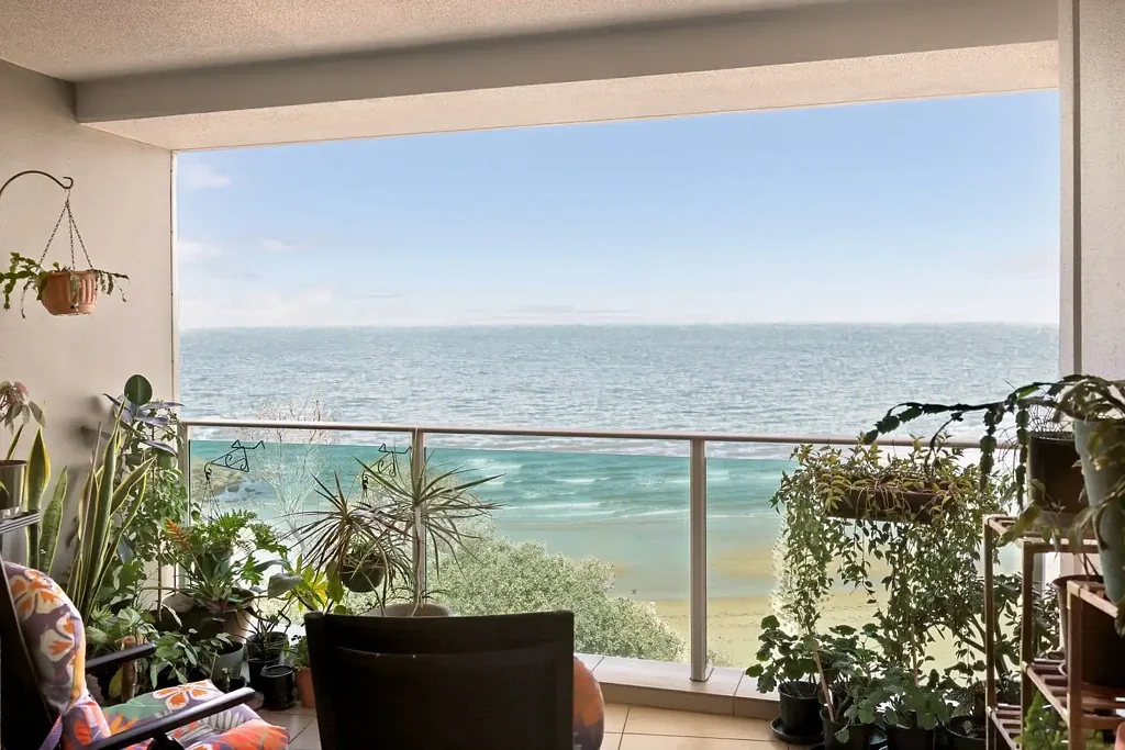 Redcliffe 3Phòng ngủ Absolute Waterfront Living with Uninterrupted Moreton Bay Views