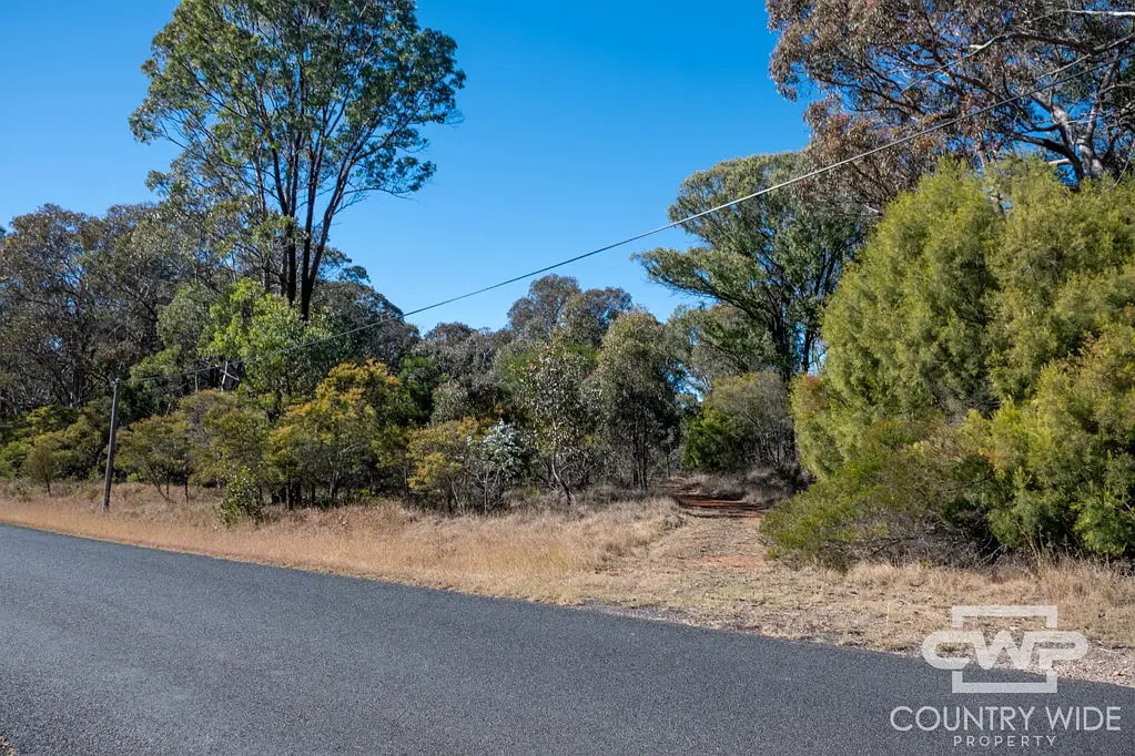 Emmaville The Perfect Camper or Weekend Base