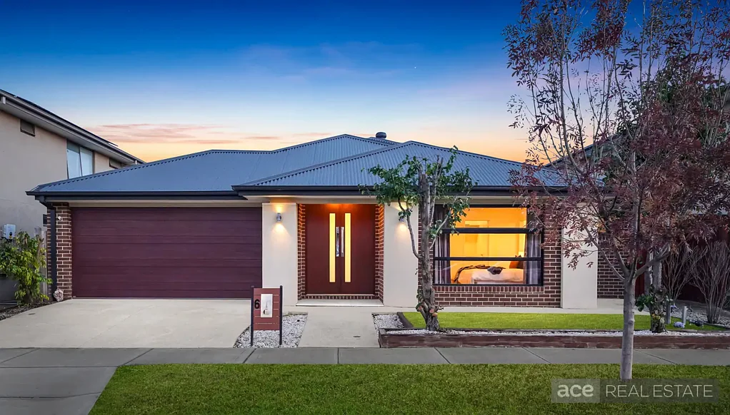 Werribee 5غرفة نوم A Beautiful Family Home That Welcomes You with Warmth, Space and Effortless Luxury