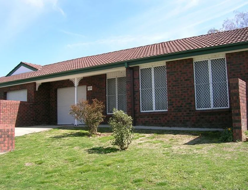 2/151 Seymour Street, Bathurst, Central Tablelands, 2 chambres, 1 salles de bain, Unit