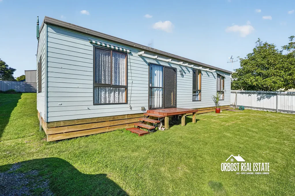 Orbost 2房  COMPACT LIVING ON A BLANK CANVAS