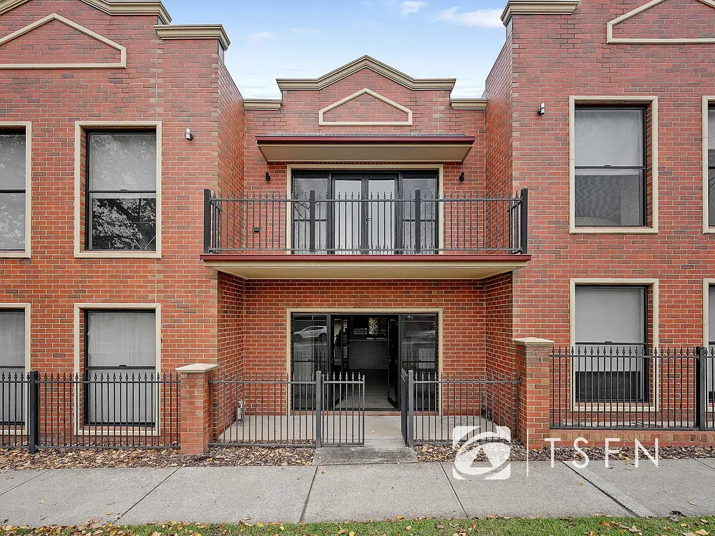 Premium Lifestyle Location - 5 Month Lease Only