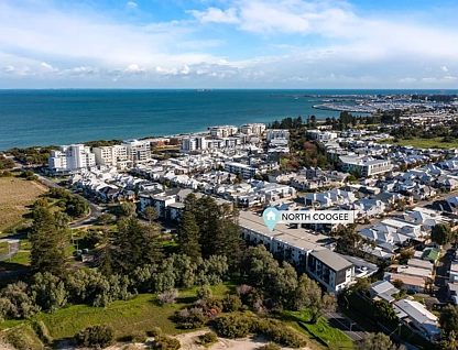 Address Withheld, North Coogee, WA 6163, 1 Bedrooms, 1 Bathrooms, Apartment