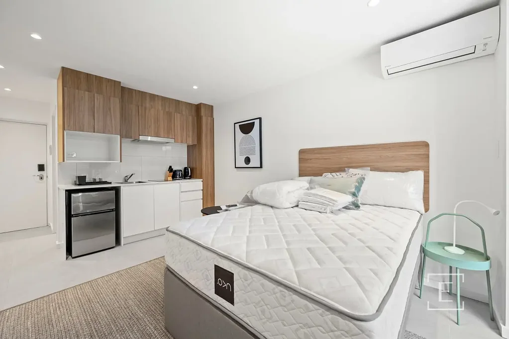 Stylish and Fully Self-Contained Studio Apartments in Ashfield!