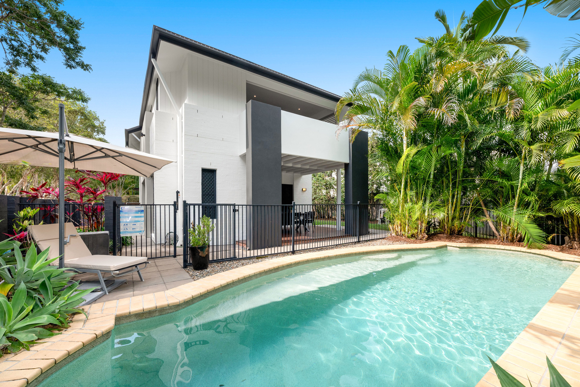 1 JACKSONIA DR, SEVENTEEN MILE ROCKS QLD 4073, 0 Bedrooms, 0 Bathrooms, House