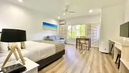 B304/316 Port Douglas Road, Port Douglas